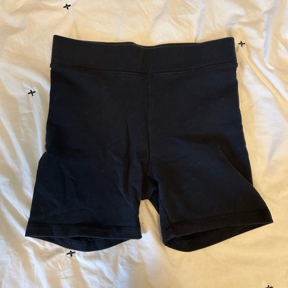Aritiza mid rise biker shorts